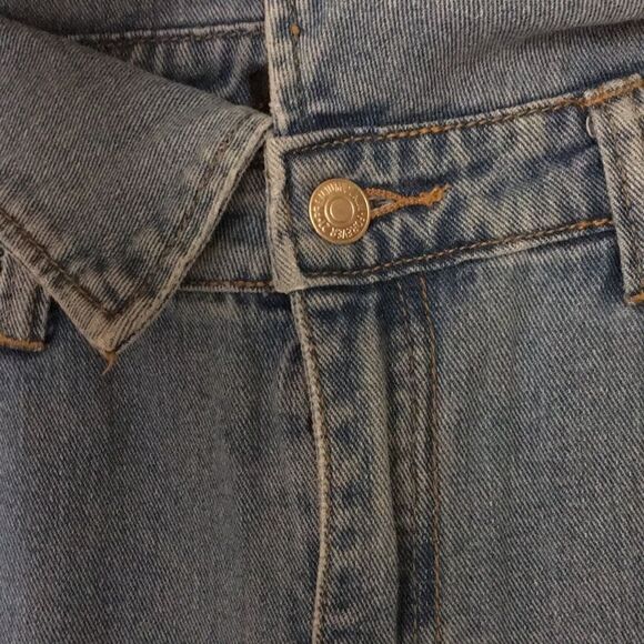 Forever 21 Flair Bottom Raw Hem Jeans size Medium - Picture 3 of 8